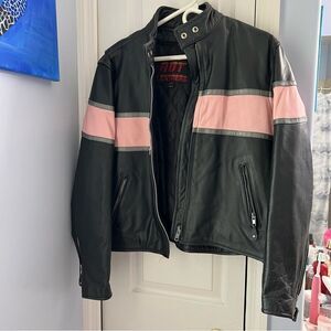 Women’s XXL pink an black leather jacket